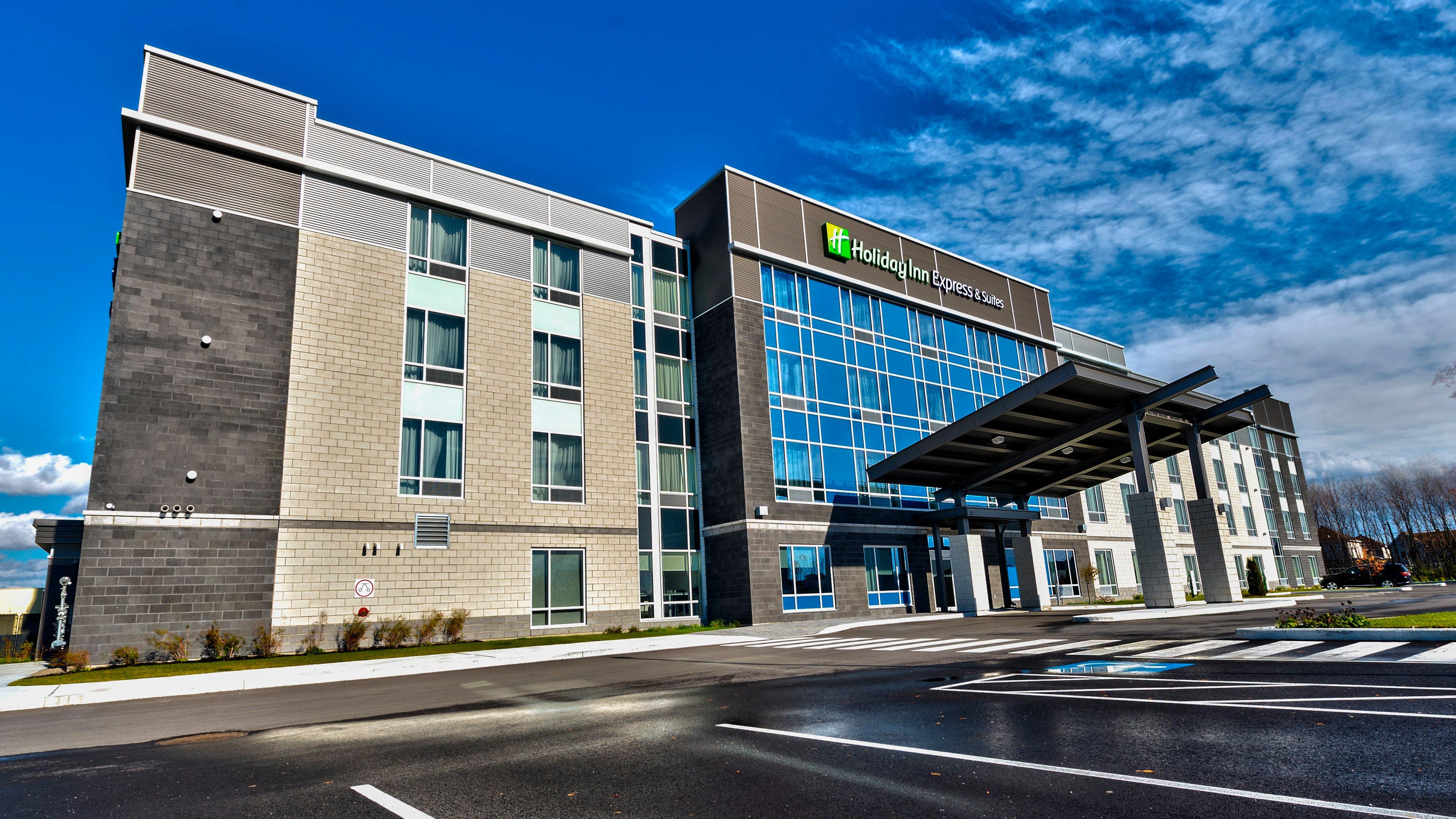Holiday Inn Express & Suites Vaudreuil-Dorion By Ihg Екстер'єр фото